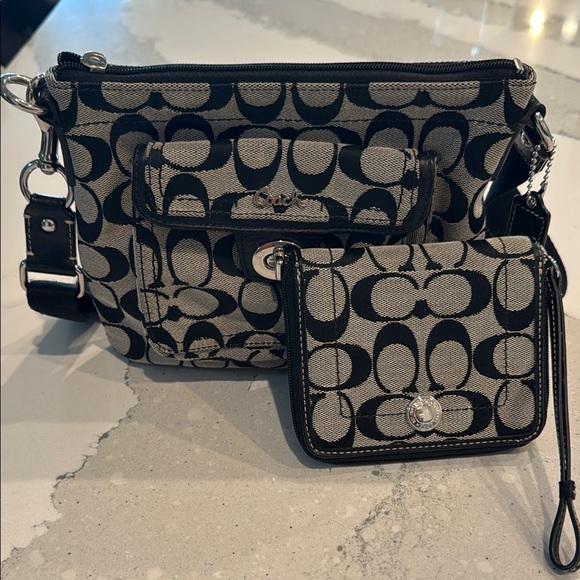 Coach Signature Black and Gray Crossbody Bag with Wallet - Picture 2 of 2